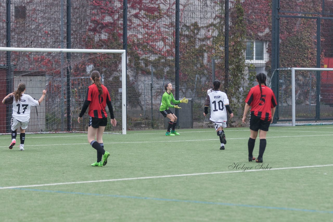 Bild 174 - B-Juniorinnen FC St.Pauli . Braedstrup IF : Ergebnis: 4:1